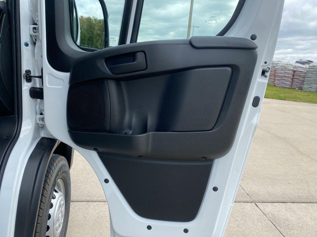 new 2025 Ram ProMaster 2500 car, priced at $43,945