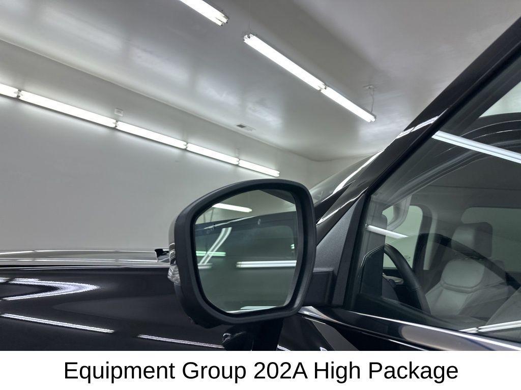 used 2025 Ford Expedition car, priced at $59,599