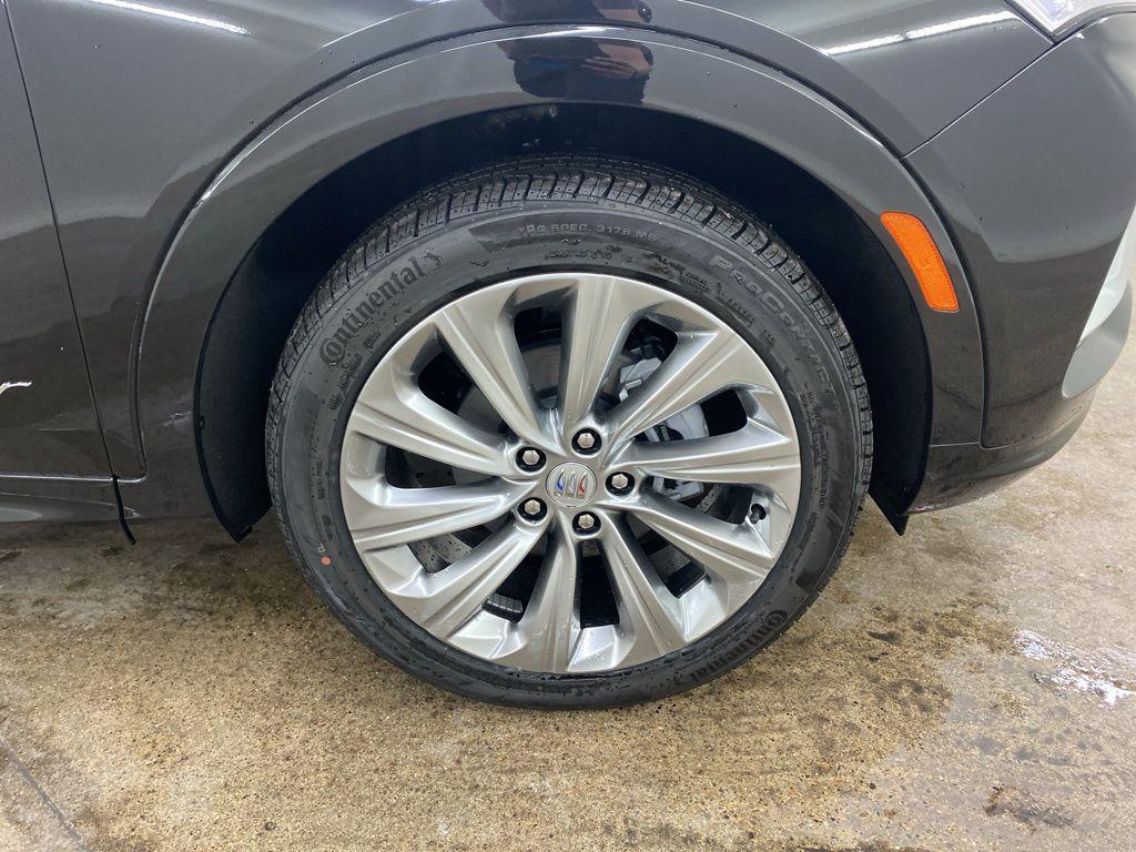 new 2025 Buick Envista car, priced at $27,485