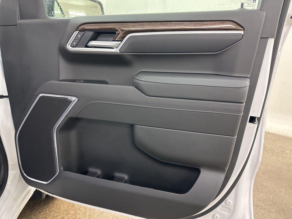 new 2026 GMC Sierra 1500 car, priced at $49,649