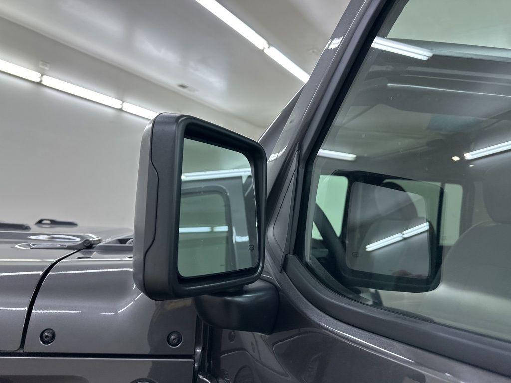 new 2026 Jeep Wrangler car, priced at $48,207