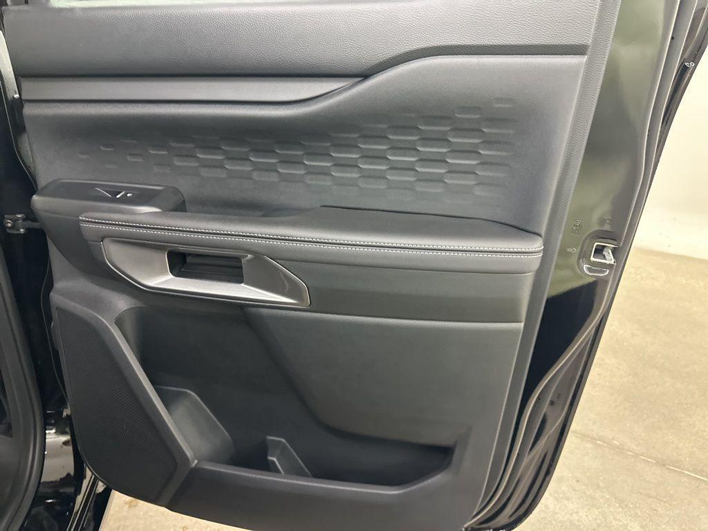 new 2025 Ford Ranger car, priced at $37,330