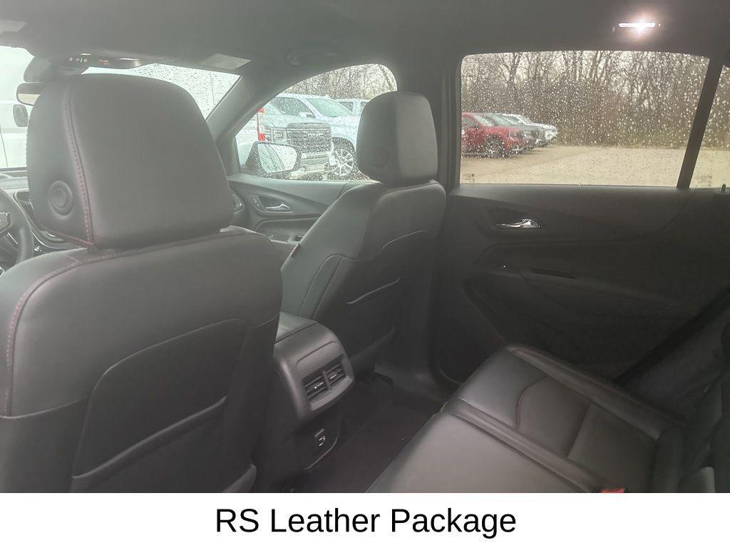 used 2024 Chevrolet Equinox car, priced at $25,999