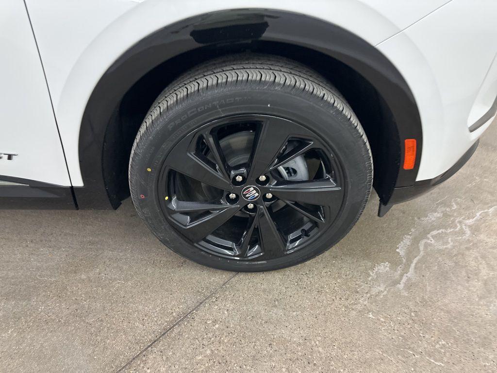 new 2026 Buick Envision car, priced at $45,003