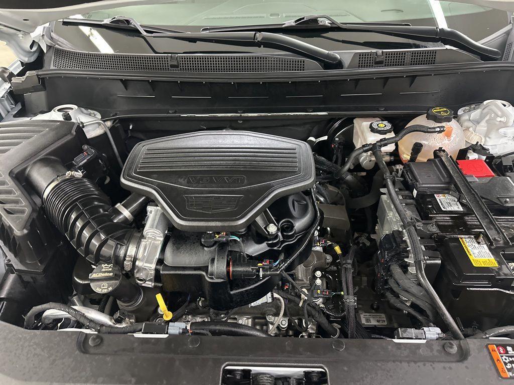 used 2025 Cadillac XT6 car, priced at $44,999