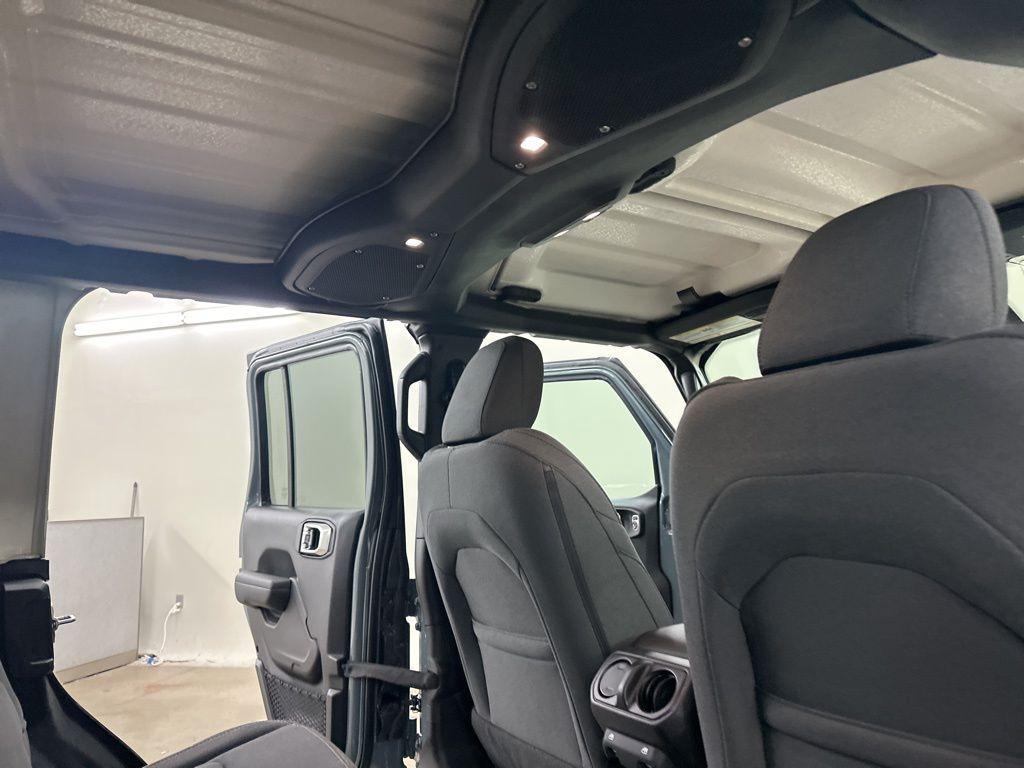 new 2026 Jeep Wrangler car, priced at $45,697