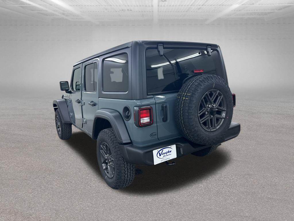 new 2026 Jeep Wrangler car, priced at $45,697