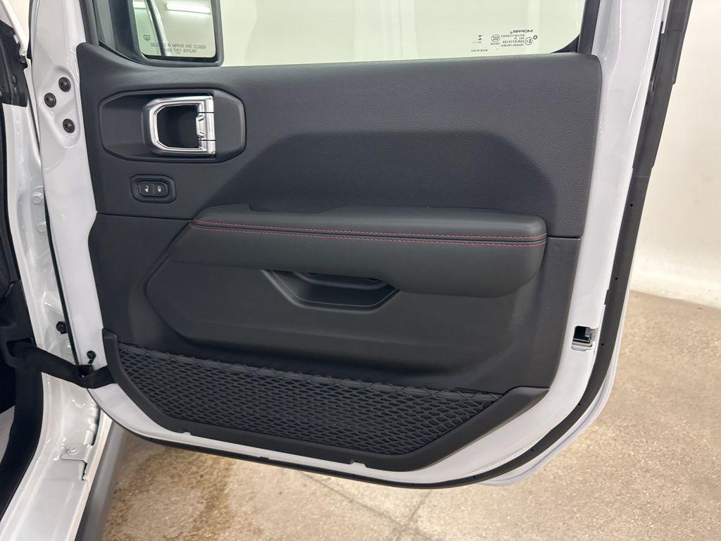 new 2025 Jeep Wrangler car, priced at $51,435