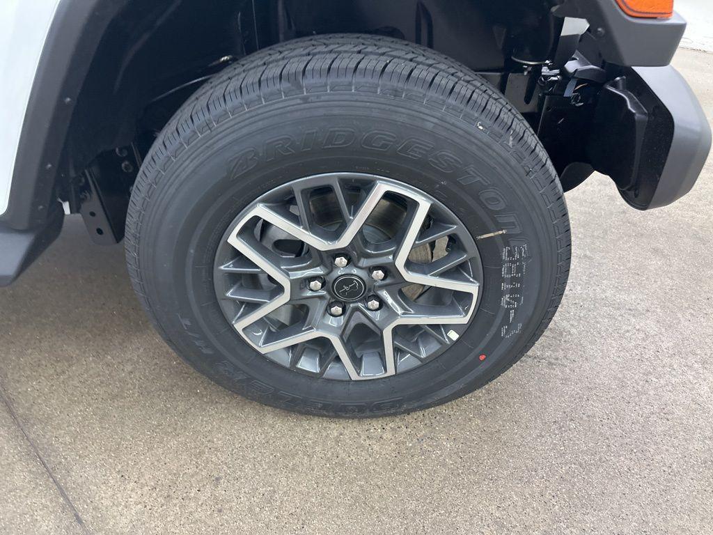 new 2025 Jeep Wrangler car, priced at $47,570