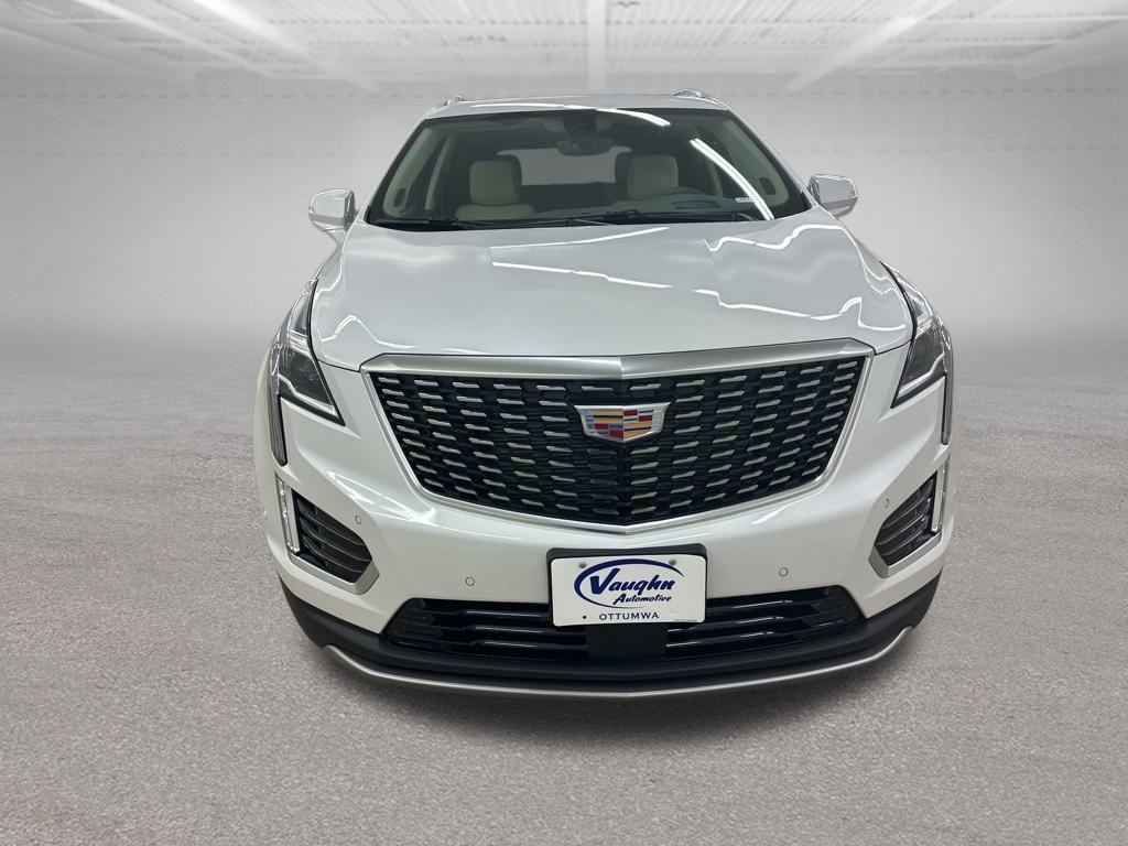 new 2026 Cadillac XT5 car, priced at $57,499