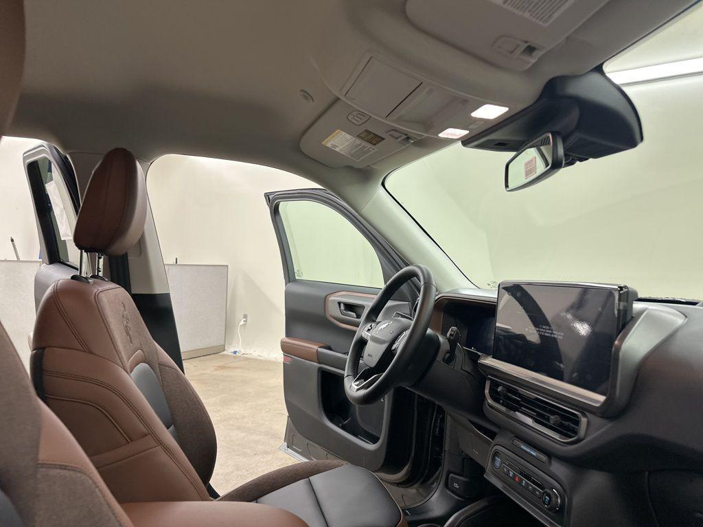 new 2025 Ford Bronco Sport car, priced at $33,345