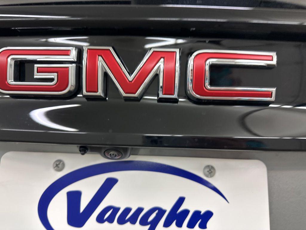 new 2026 GMC Acadia car, priced at $49,086