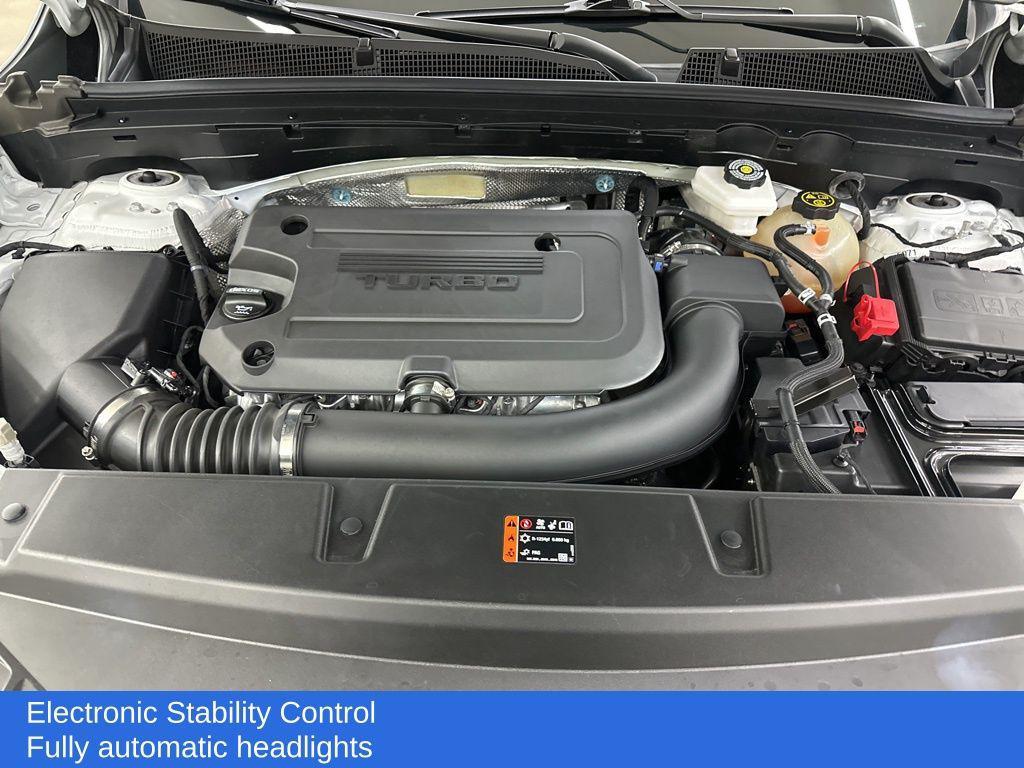 used 2023 Buick Envision car, priced at $28,599