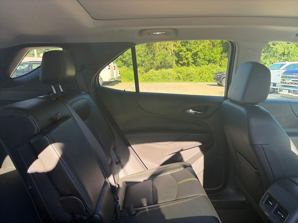 used 2024 Chevrolet Equinox car, priced at $28,999