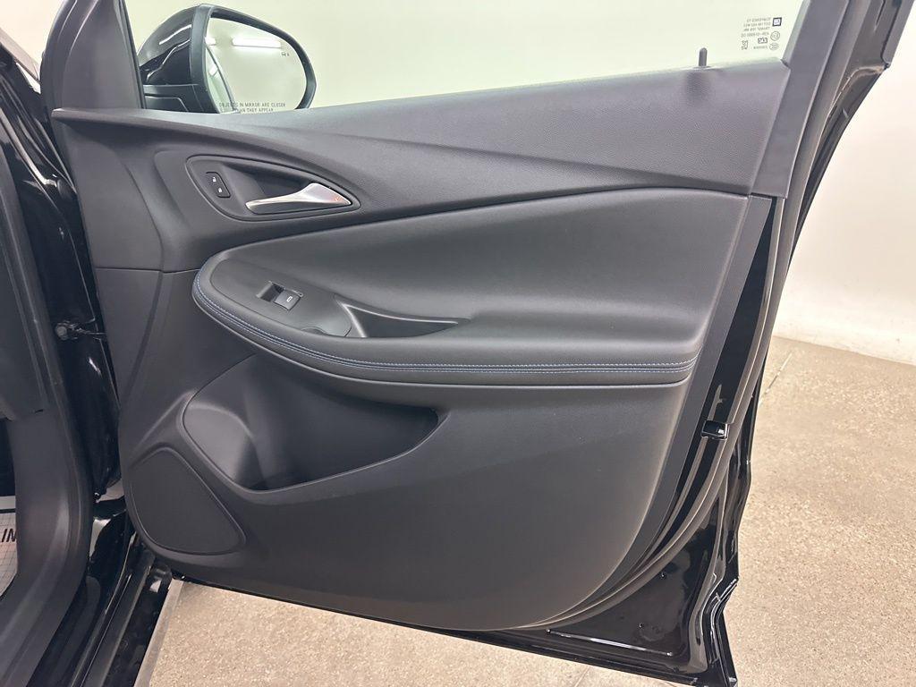 new 2026 Buick Encore GX car, priced at $27,047