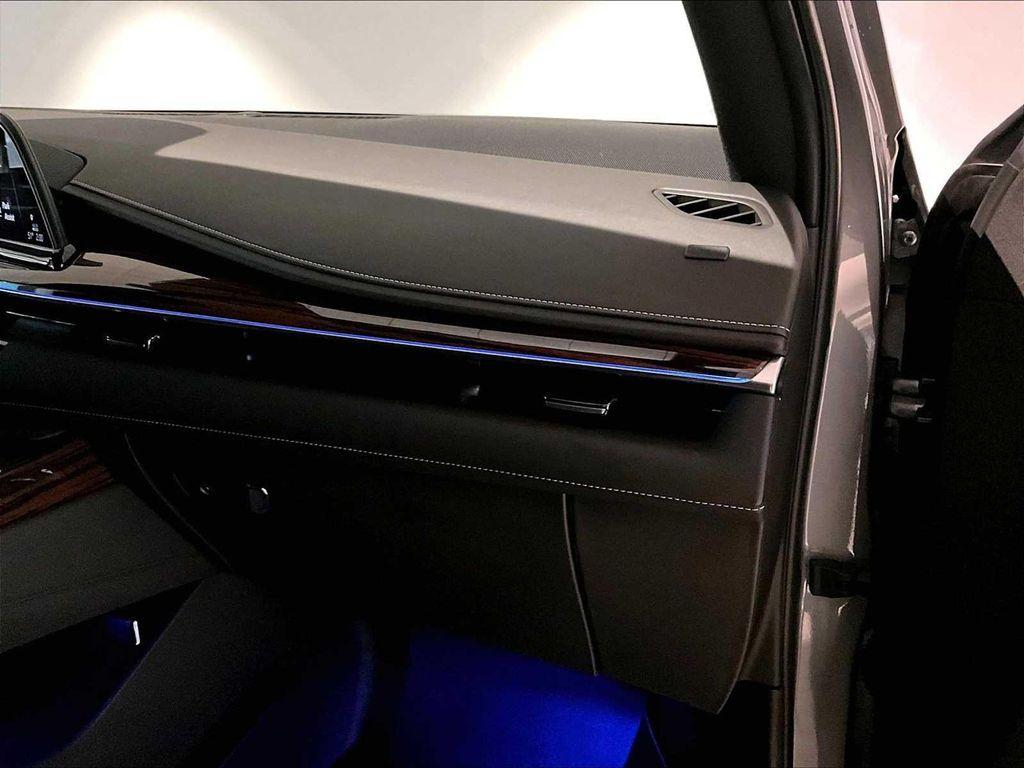 used 2021 Cadillac Escalade ESV car, priced at $58,587