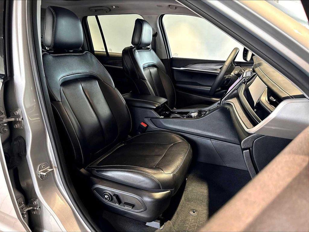 used 2022 Jeep Grand Cherokee 4xe car, priced at $27,884