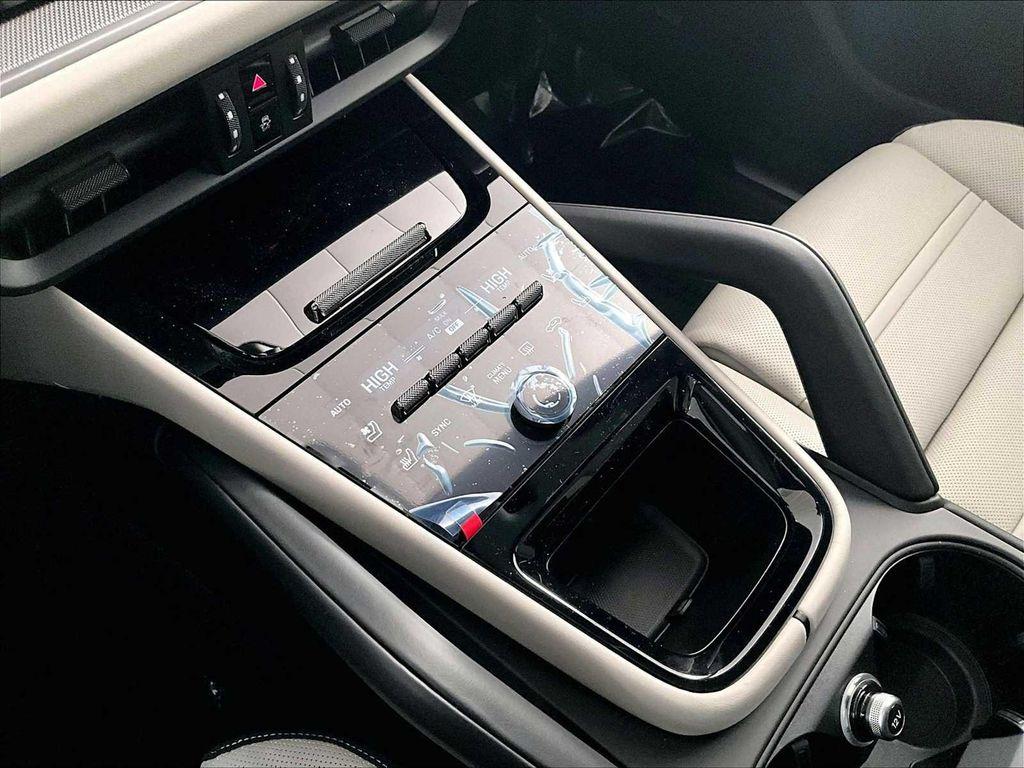 new 2026 Porsche Cayenne car, priced at $117,510