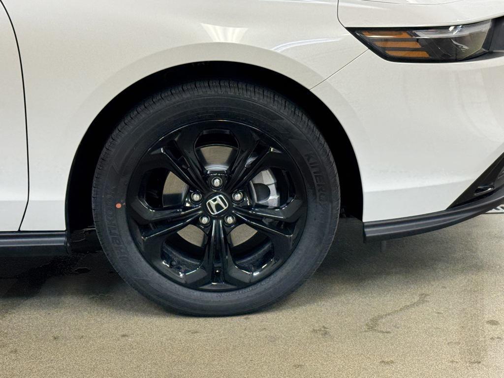 new 2025 Honda Accord car, priced at $30,750