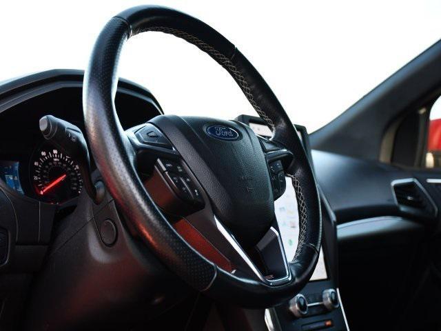 used 2022 Ford Edge car, priced at $27,507