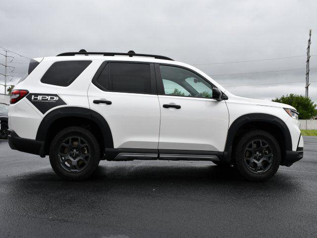 used 2023 Honda Pilot car, priced at $35,406