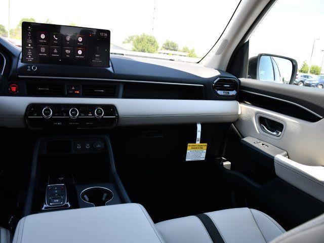 new 2026 Honda Pilot car, priced at $46,066