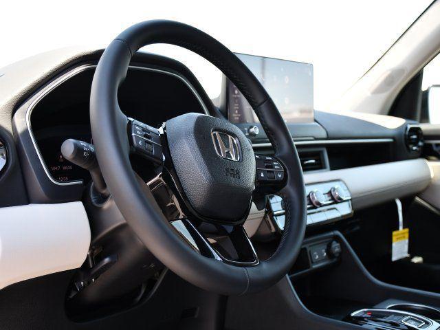 new 2026 Honda Pilot car, priced at $46,066
