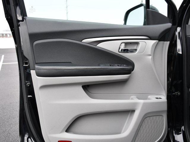 used 2016 Honda Pilot car, priced at $9,233