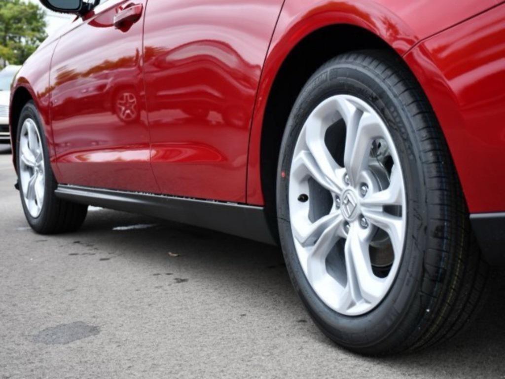 new 2025 Honda Accord car, priced at $28,733