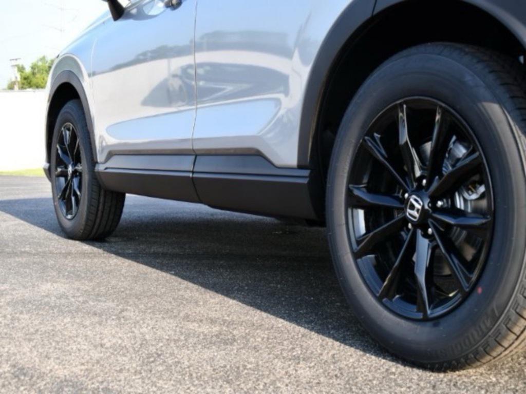 used 2025 Honda CR-V Hybrid car, priced at $35,892