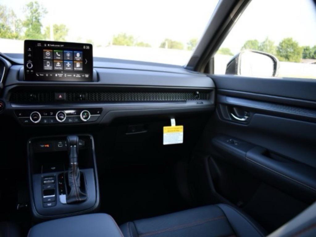 used 2025 Honda CR-V Hybrid car, priced at $35,892