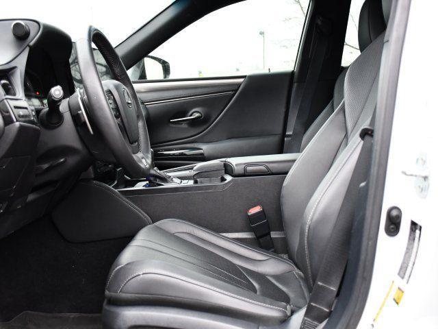 used 2022 Lexus ES 300h car, priced at $32,534