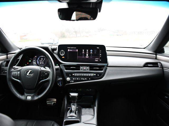 used 2022 Lexus ES 300h car, priced at $32,534