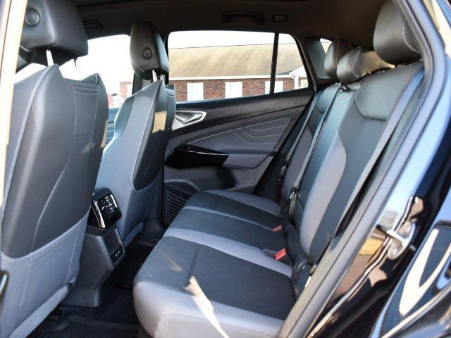 used 2024 Volkswagen ID.4 car, priced at $22,519
