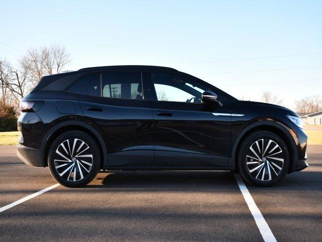 used 2024 Volkswagen ID.4 car, priced at $22,519