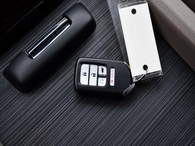 used 2022 Honda Pilot car, priced at $30,828