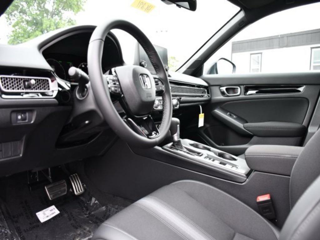 new 2026 Honda Civic Hybrid car, priced at $29,547