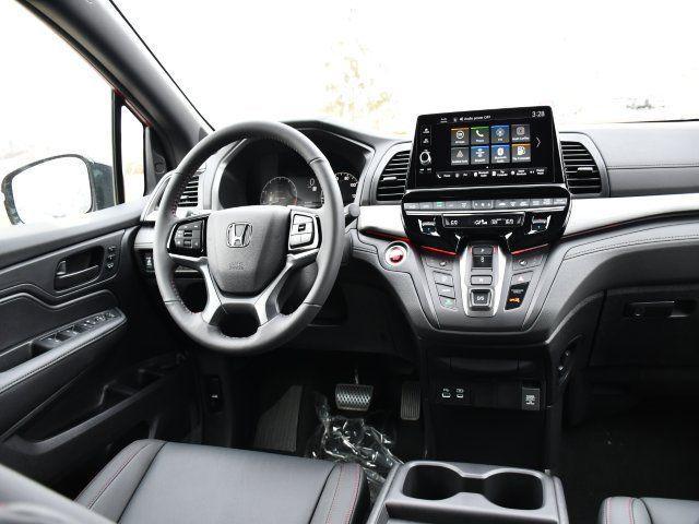 new 2026 Honda Odyssey car, priced at $43,095