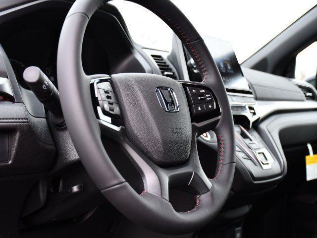 new 2026 Honda Odyssey car, priced at $43,095