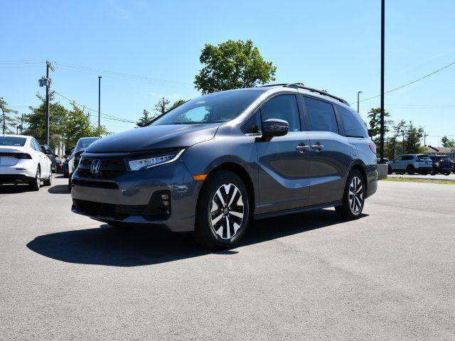 new 2026 Honda Odyssey car, priced at $42,334