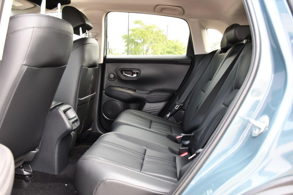 new 2027 Honda HR-V car, priced at $32,592