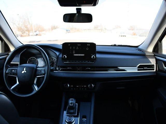 used 2024 Mitsubishi Outlander car, priced at $21,708