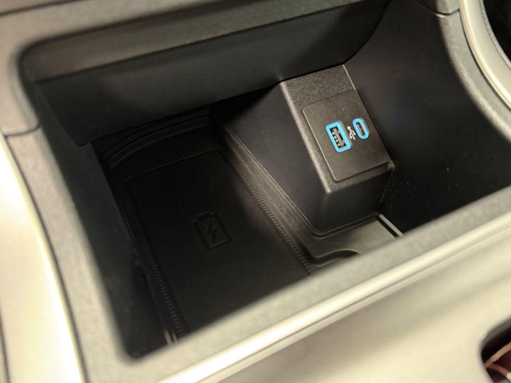 used 2024 Ford Edge car, priced at $27,306