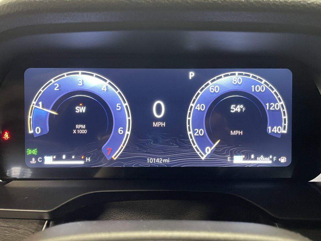 used 2024 Jeep Grand Cherokee car, priced at $35,546