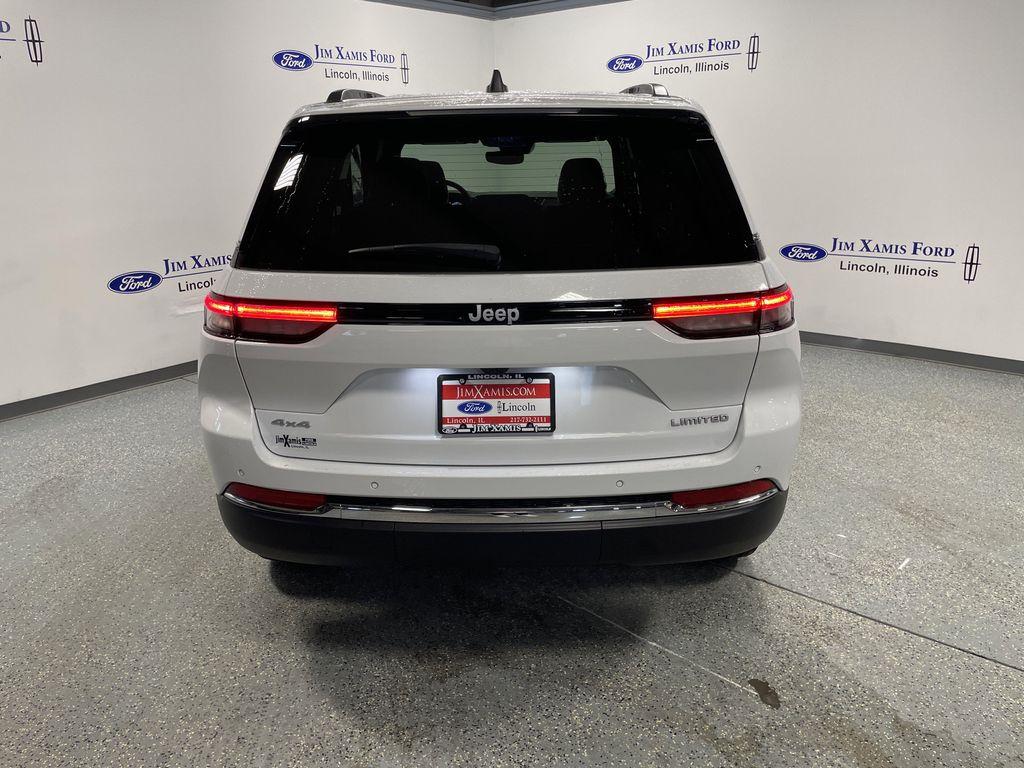 used 2024 Jeep Grand Cherokee car, priced at $35,546