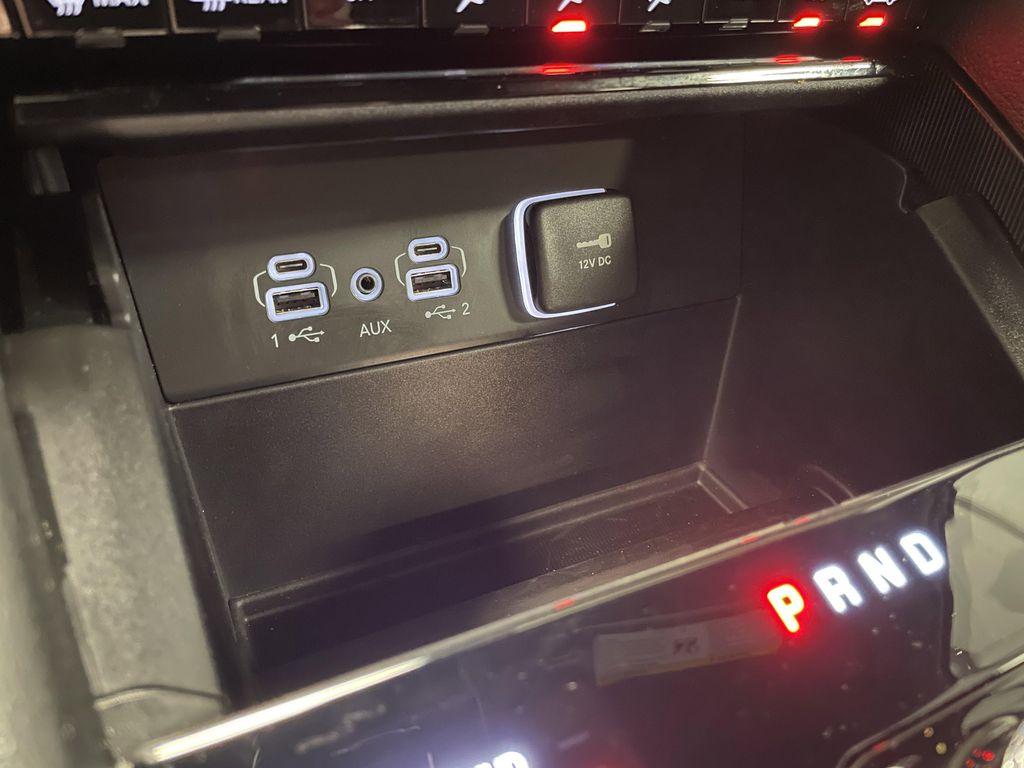 used 2024 Jeep Grand Cherokee car, priced at $35,546