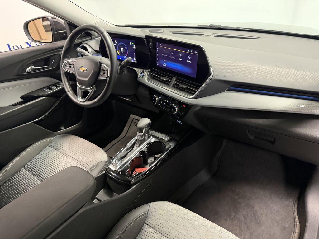 used 2024 Chevrolet Trax car, priced at $21,291