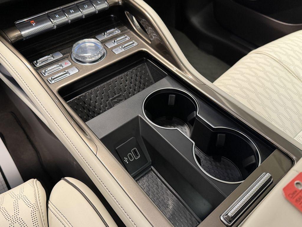 used 2024 Lincoln Nautilus car, priced at $55,986