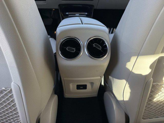 new 2025 Mercedes-Benz CLA 250 car, priced at $40,491