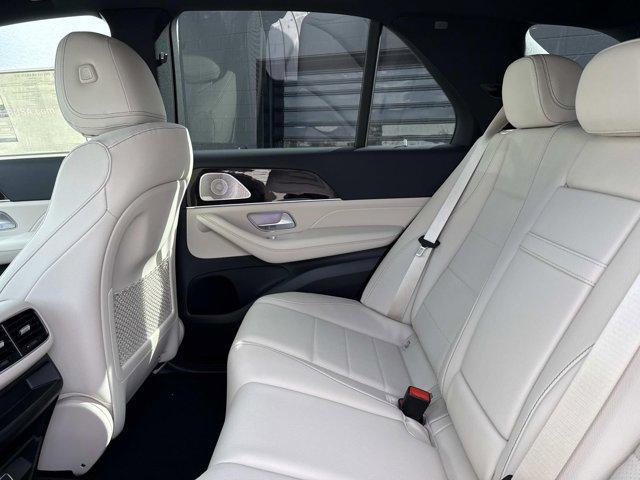 new 2026 Mercedes-Benz GLE 450 car, priced at $80,175